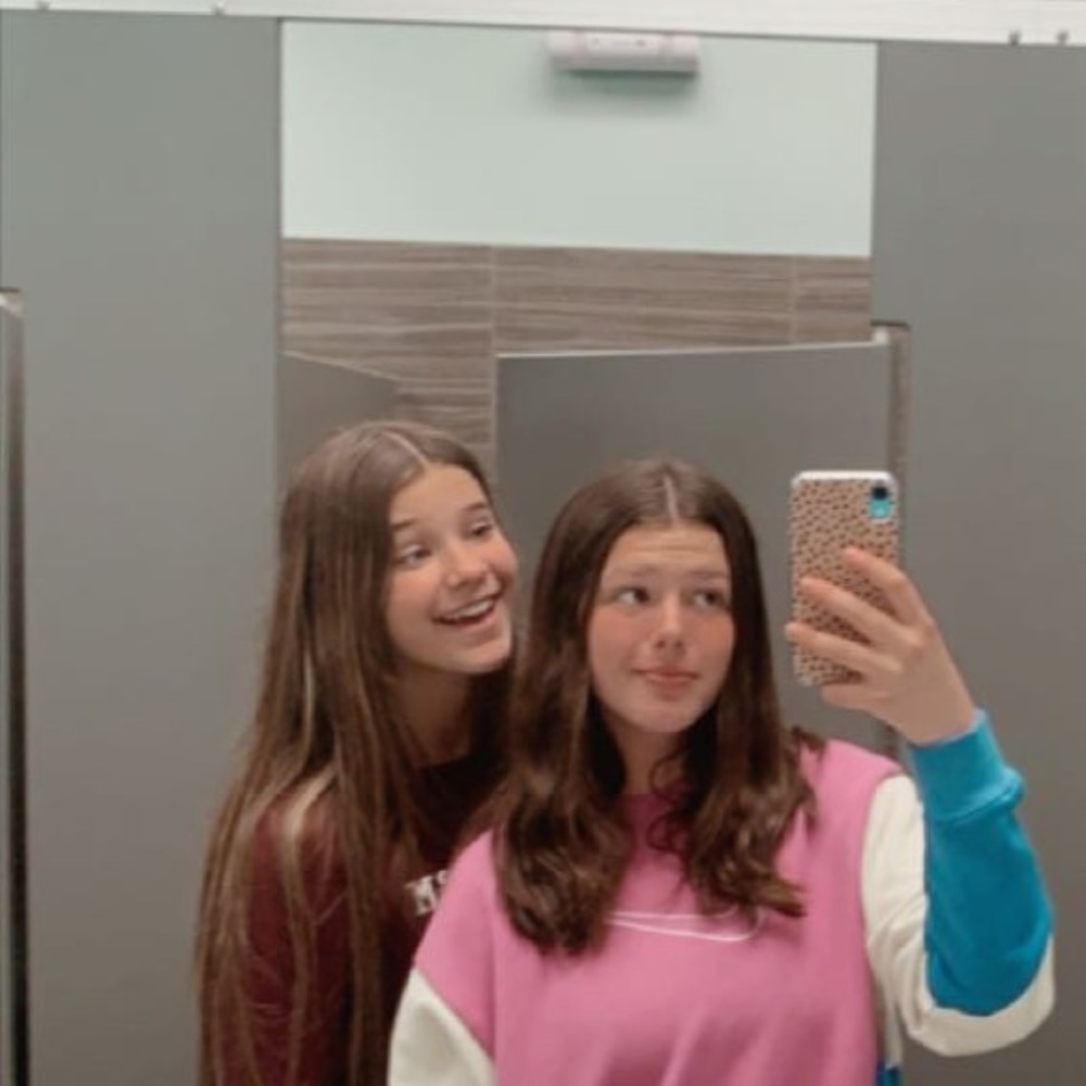 Meet your Posher, Kaydi